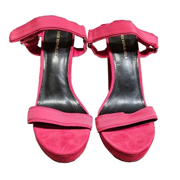 Shoe Republic Fuchsia Faux Suede Chunky Heel Ankle Strap Open Toe Heels Size 10 - Picture 2 of 9